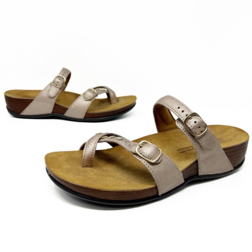 SOLD! SAS Jett Metallic Gold Studded Slip on Sandals Comfort Slip on Size 8M - Picture 12 of 12